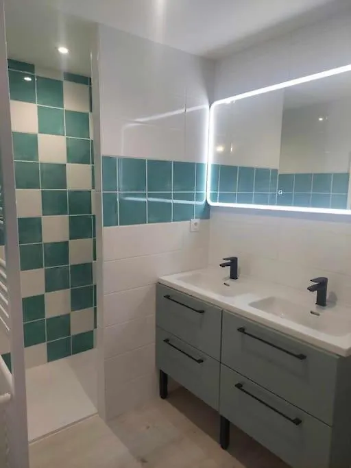 Apartment Maison De Ville - Wifi - Checkin Autonome Saint-Martin-sur-Oust